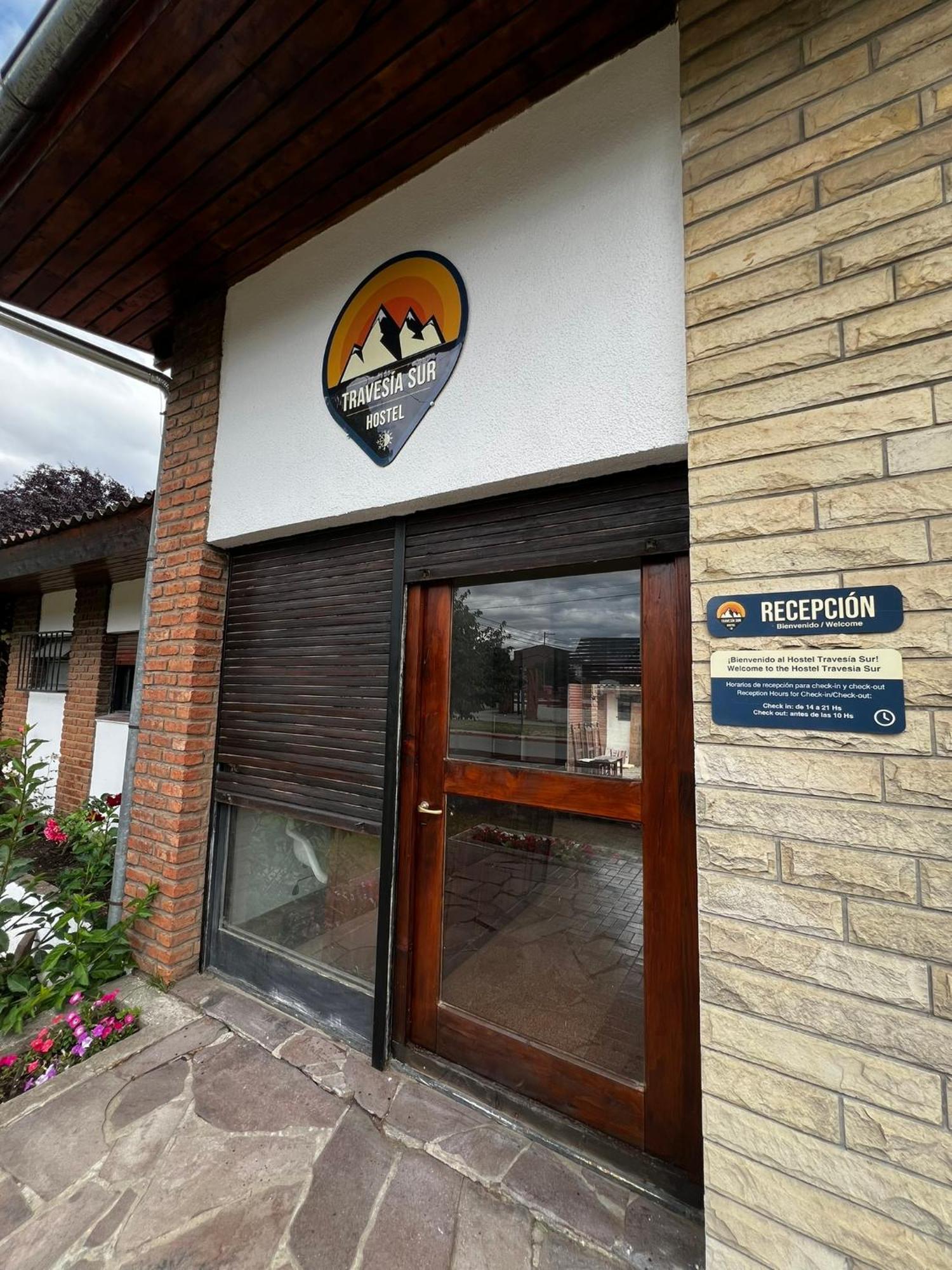 Travesia Sur Hostel El Bolsón Exteriör bild